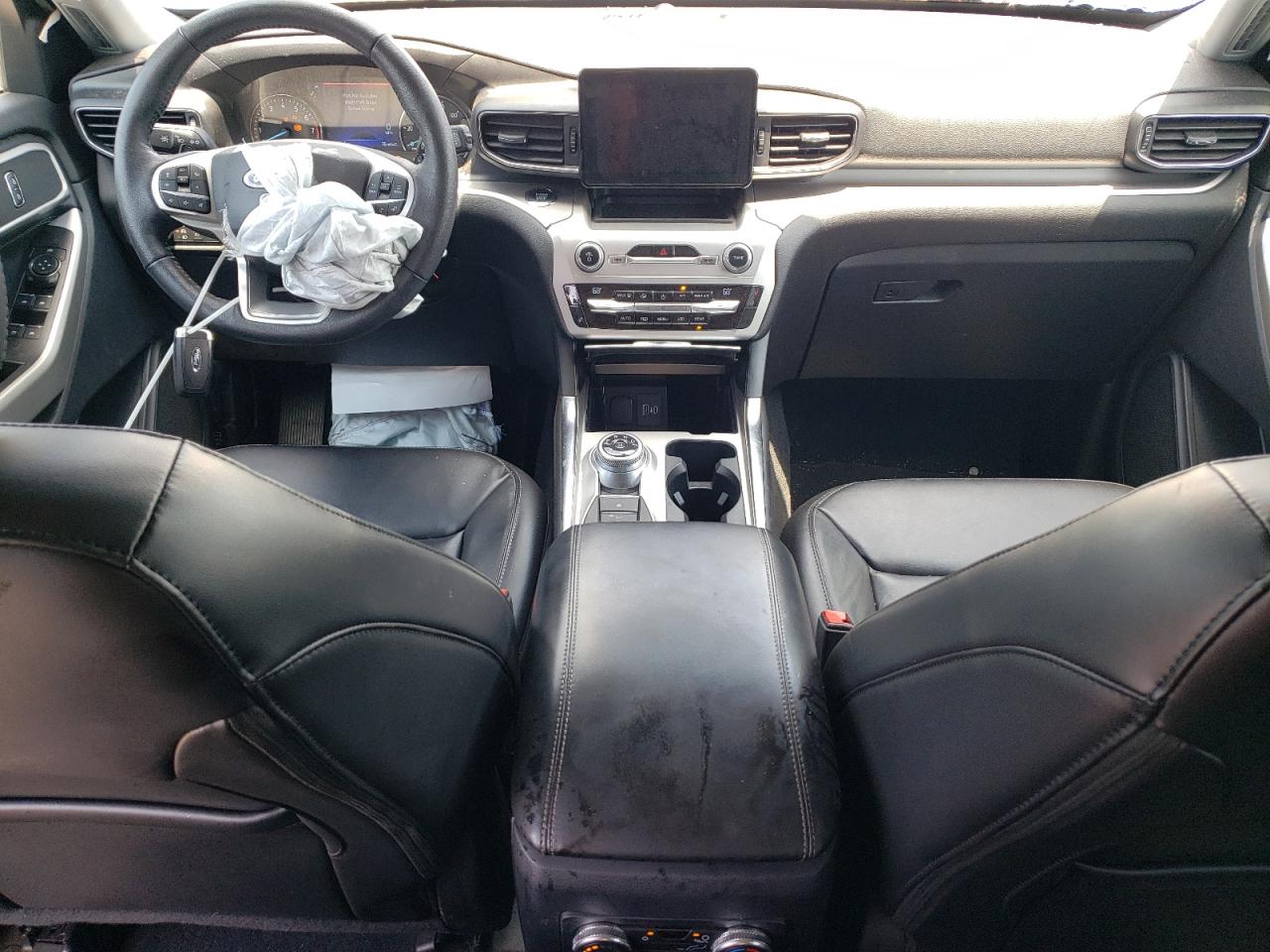 1FMSK8DH4MGB92369 2021 Ford Explorer Xlt