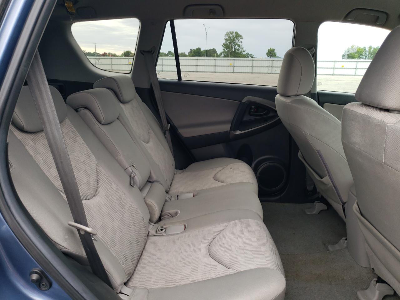 2T3BF4DV1BW087099 2011 Toyota Rav4