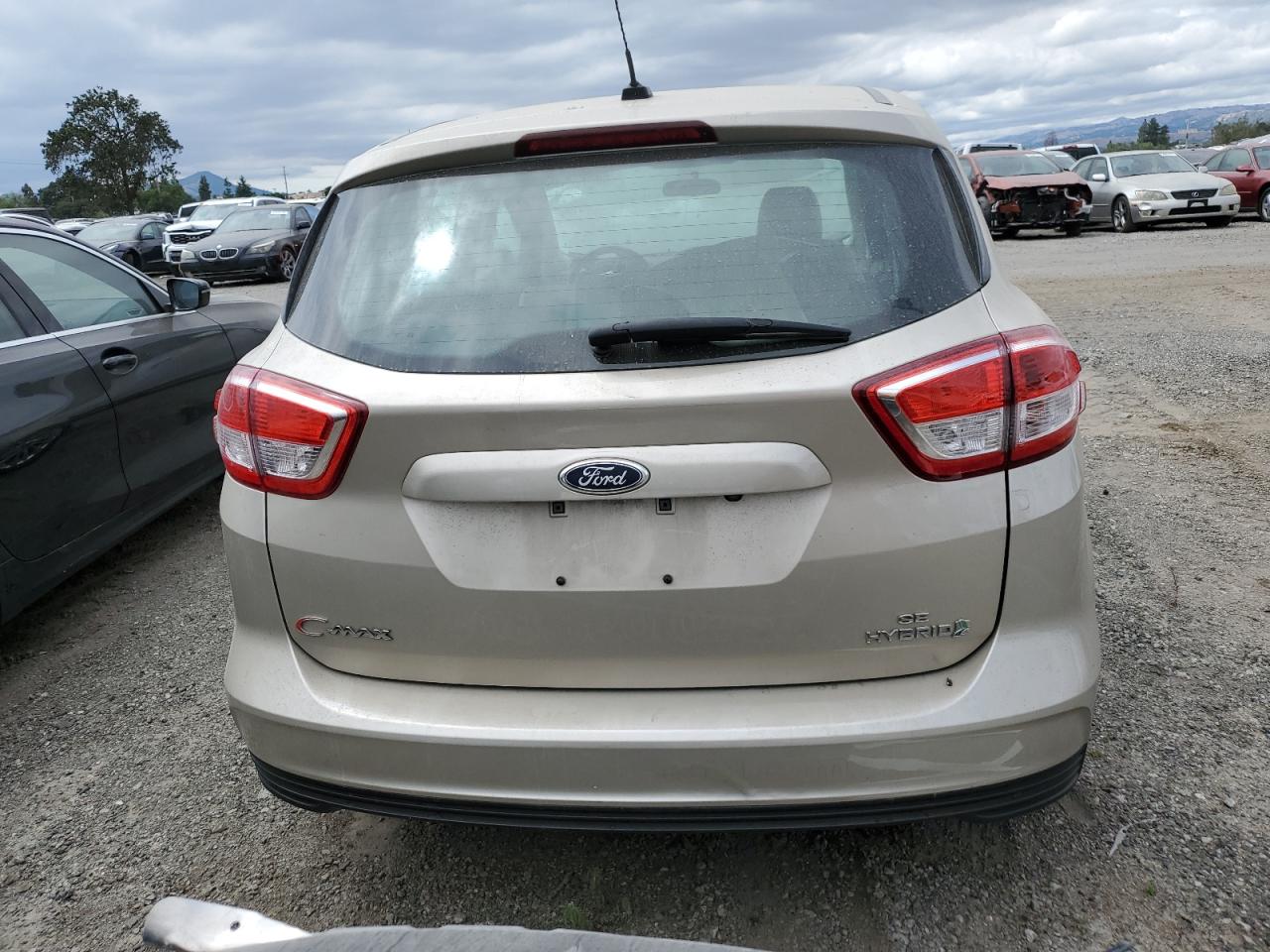 1FADP5AU7HL116890 2017 Ford C-Max Se