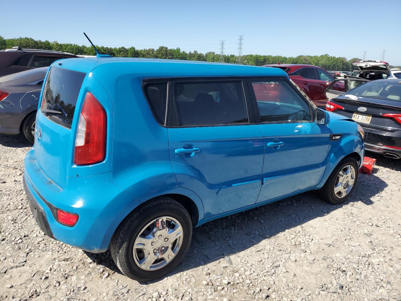 2013 Kia Soul vin: KNDJT2A57D7484960