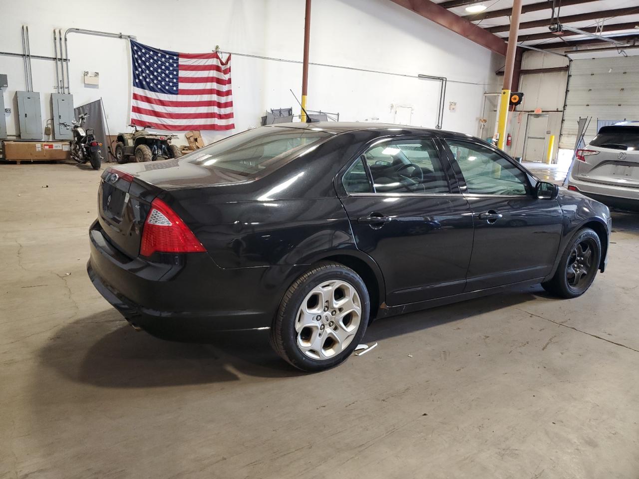 3FAHP0HA0BR239276 2011 Ford Fusion Se