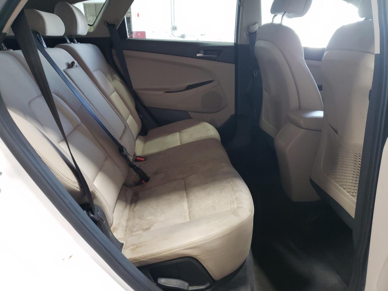 KM8J23A45GU160939 2016 Hyundai Tucson Se