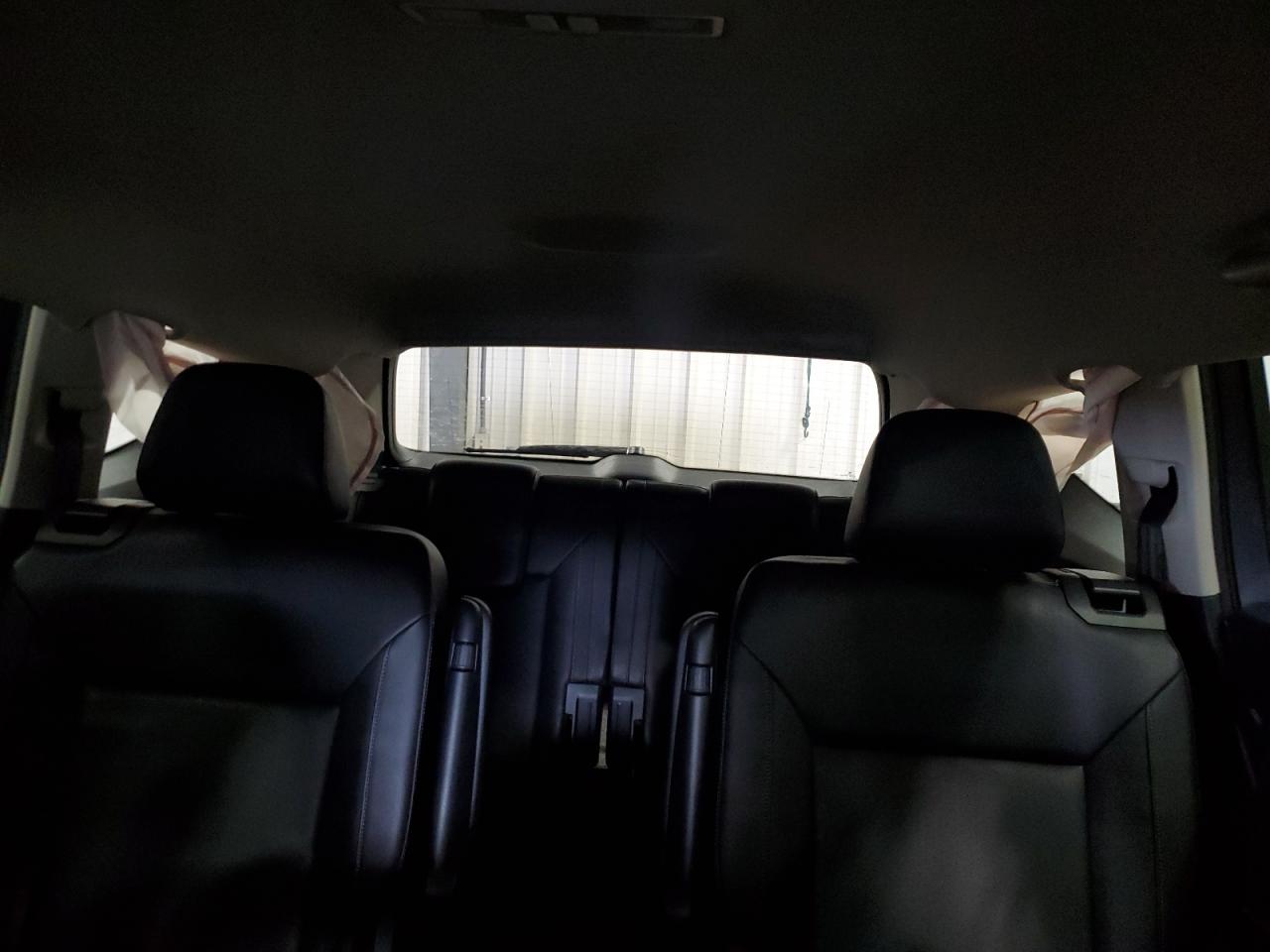 1V2DR2CA8KC623826 2019 Volkswagen Atlas Se