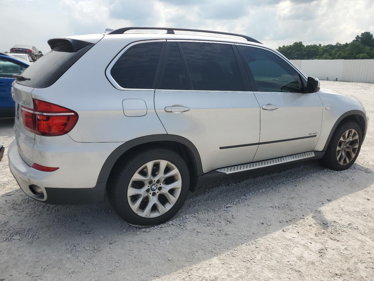 2013 BMW X5 xDrive35I vin: 5UXZV4C5XD0E04048