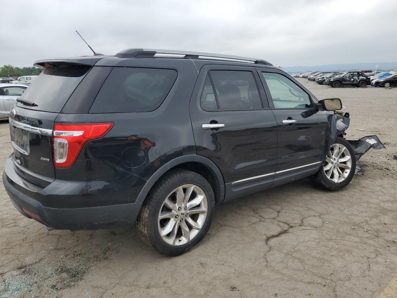 1FM5K8D89DGB23741 2013 Ford Explorer Xlt