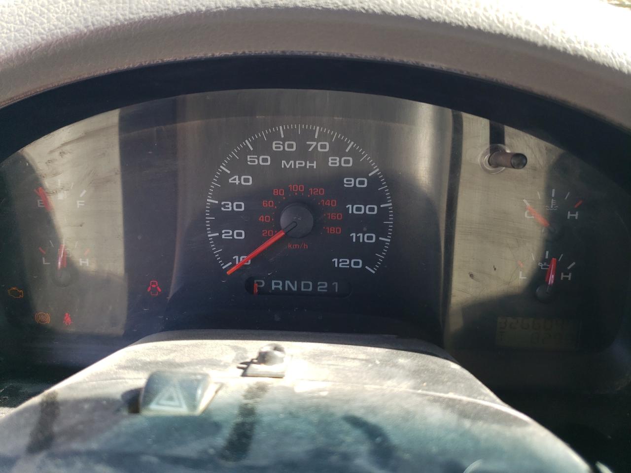 1FTRF14W65NB66091 2005 Ford F150