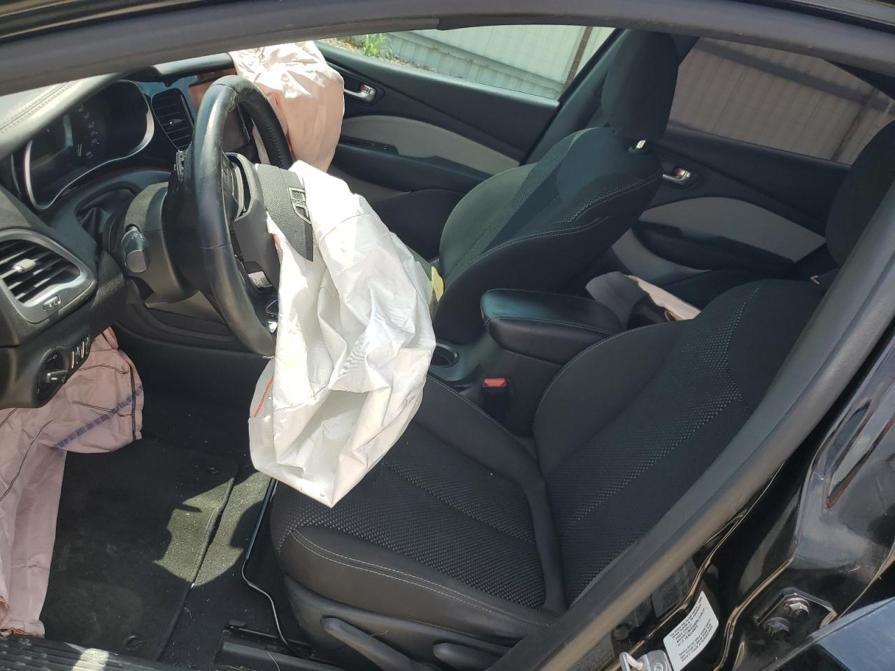 1C3CDFBB5GD577648 2016 Dodge Dart Sxt