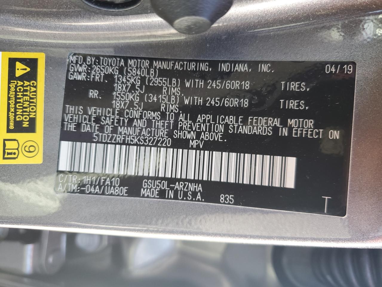 5TDZZRFH5KS327220 2019 Toyota Highlander Le