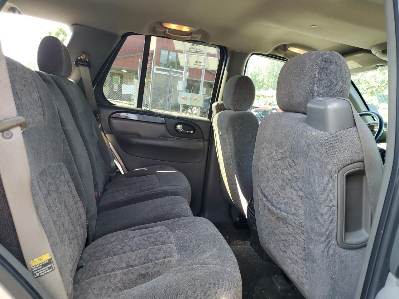 1GKDT13S842359462 2004 GMC Envoy