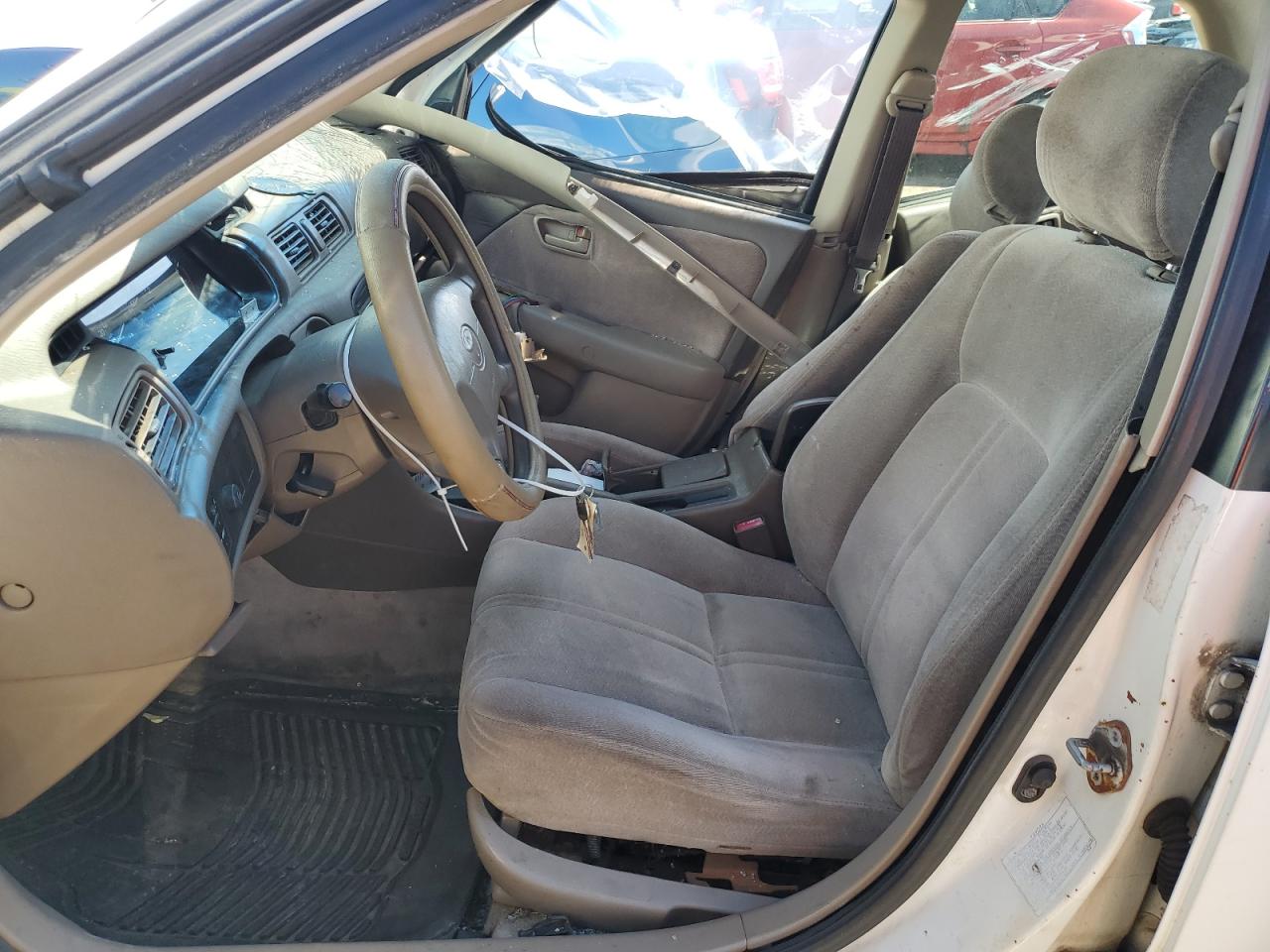 JT2BG22K2X0295345 1999 Toyota Camry Le