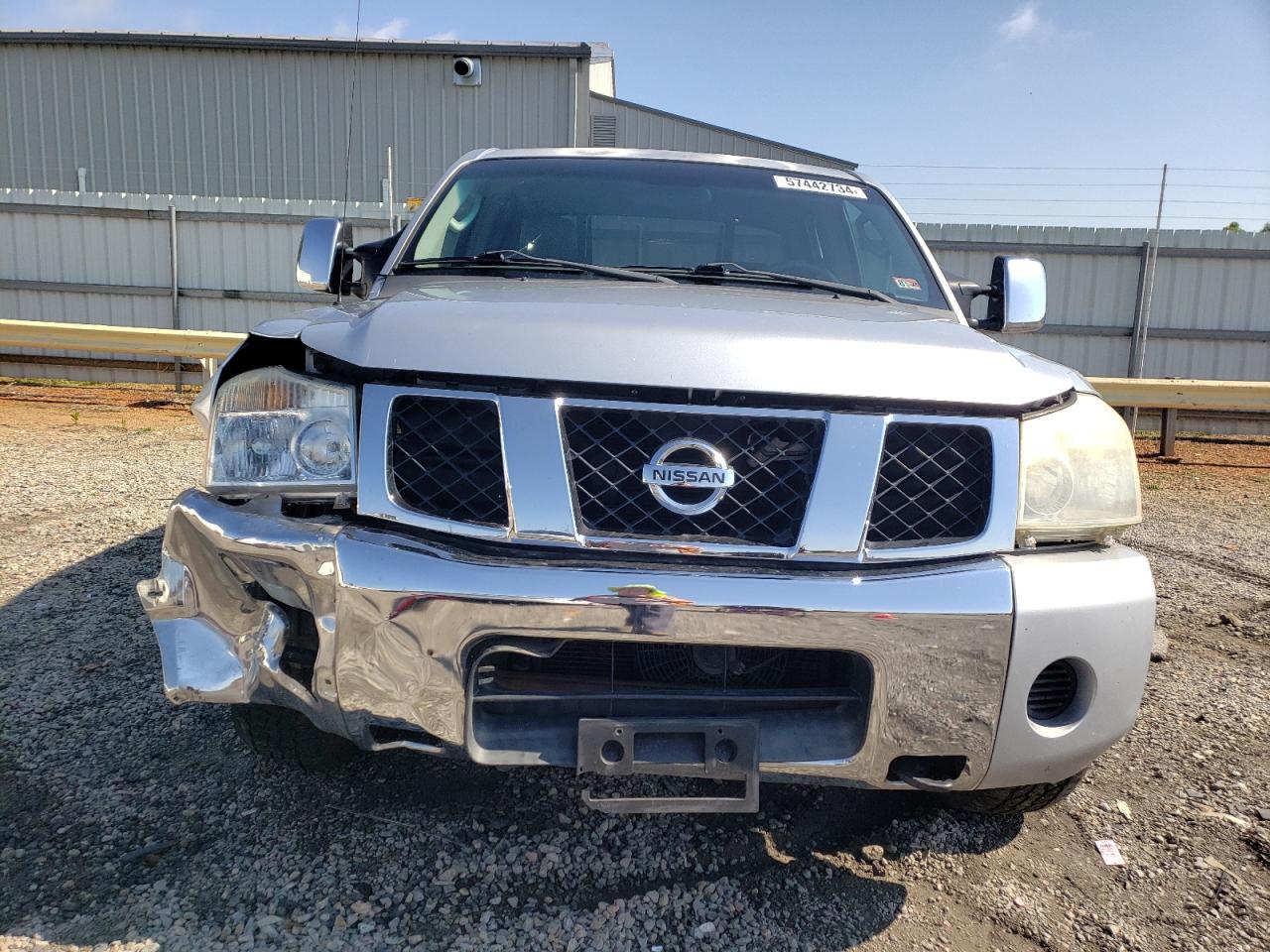 1N6BA07B45N546966 2005 Nissan Titan Xe