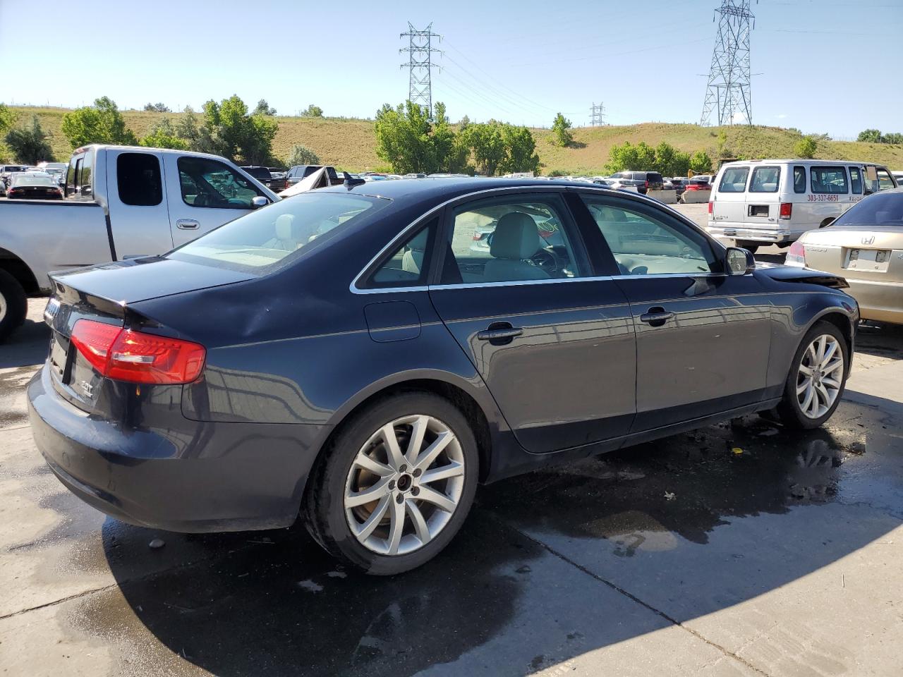 2013 Audi A4 Premium Plus vin: WAUFFAFLXDN031486