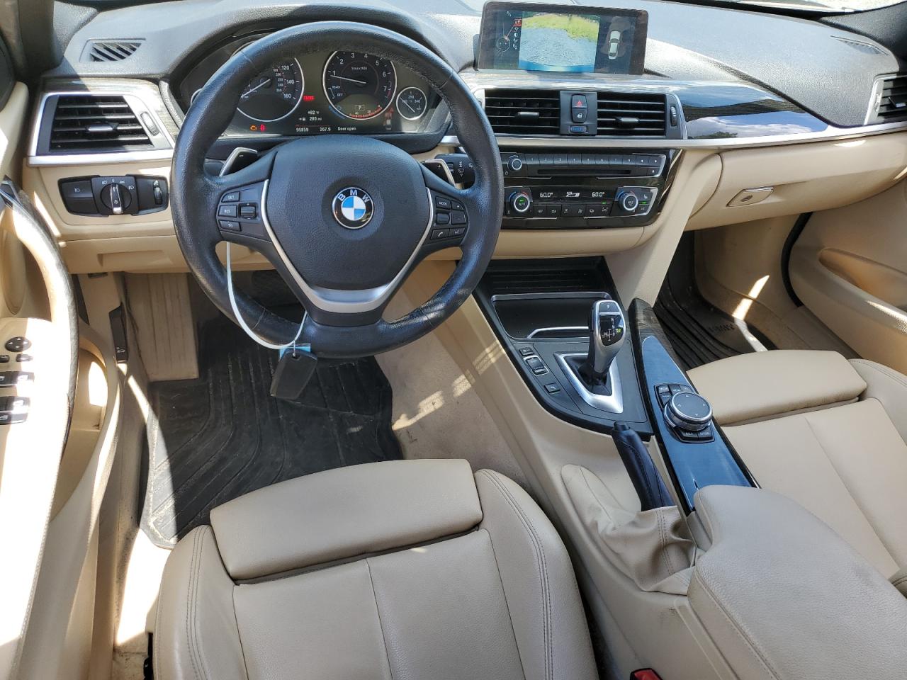 WBA8E3G56GNU00369 2016 BMW 328 Xi Sulev