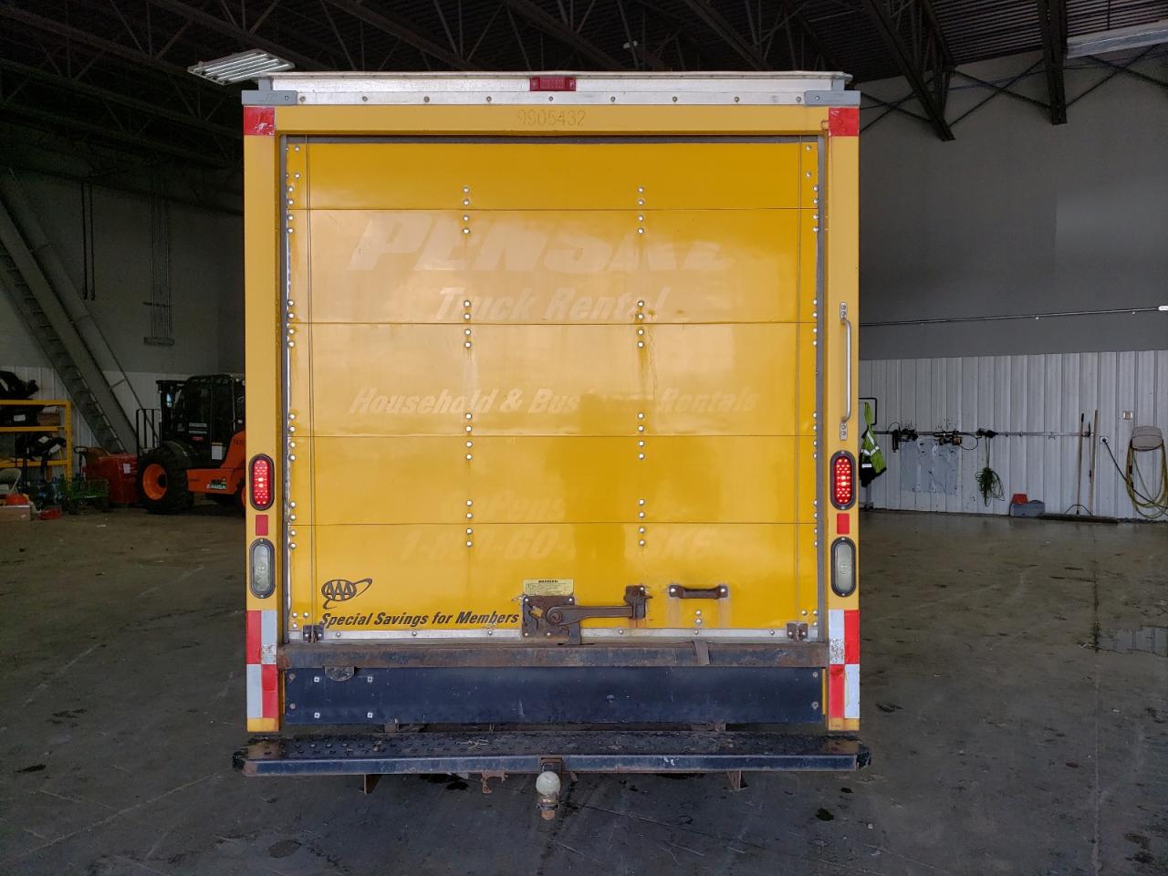 1GDY72CA3B1900740 2011 GMC Savana Cutaway G3500