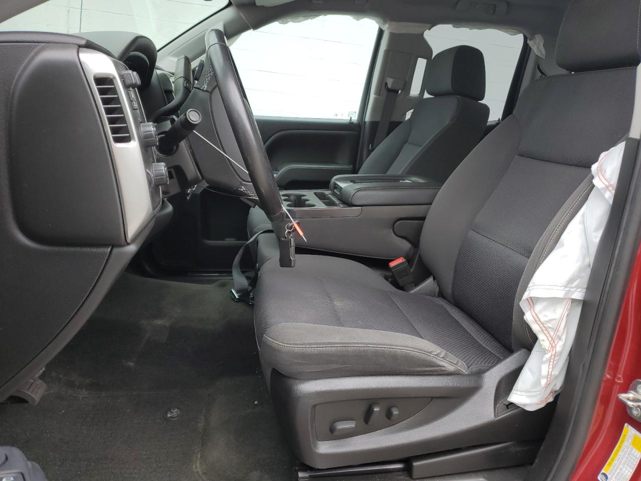 1GCVKRECXJZ248468 2018 Chevrolet Silverado K1500 Lt