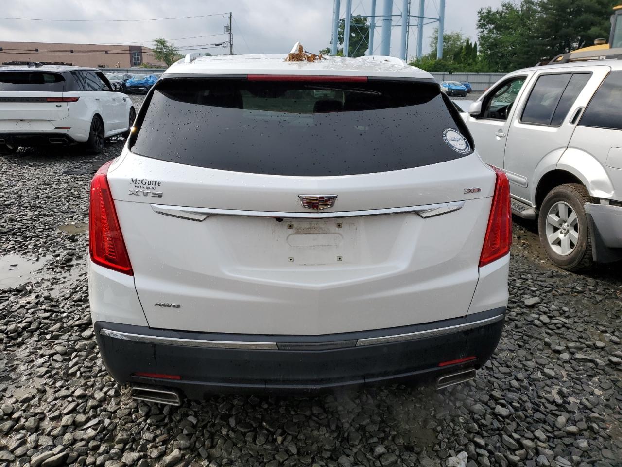 1GYKNDRS3KZ143085 2019 Cadillac Xt5 Luxury