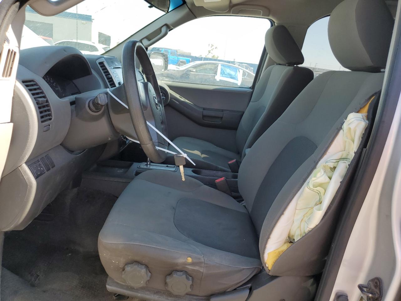 5N1AN0NW5DN814006 2013 Nissan Xterra X