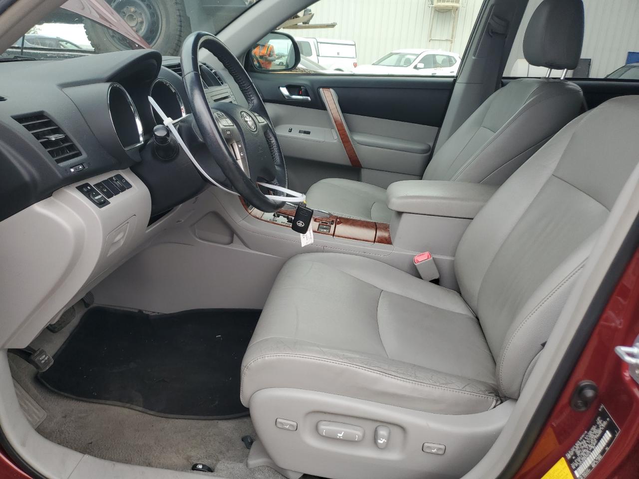 JTEES42A882093133 2008 Toyota Highlander Limited