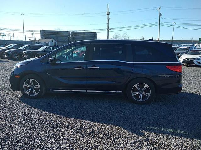 2018 Honda Odyssey Touring VIN: 5FNRL6H80JB035510 Lot: 61262354