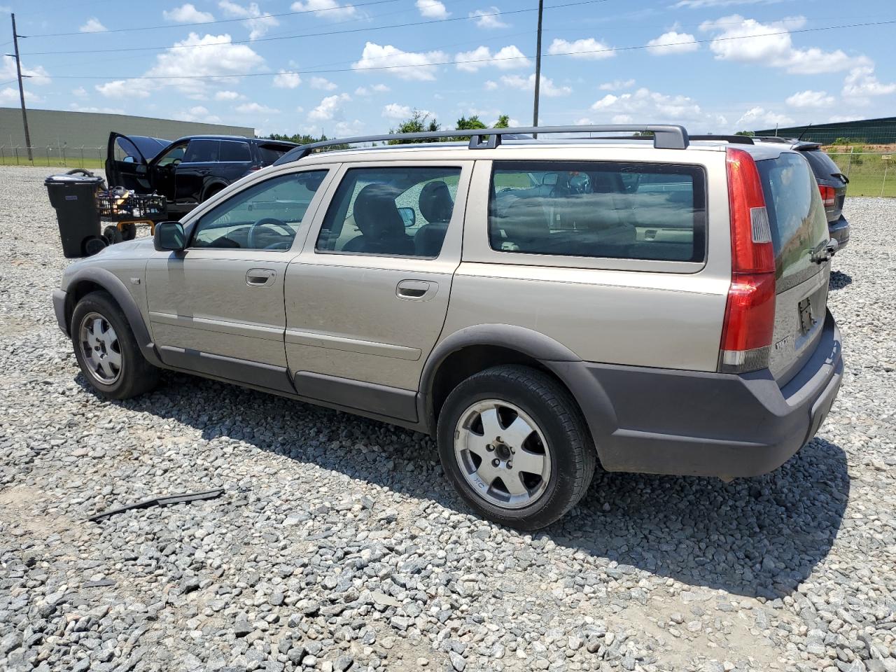 YV1SZ59H241139870 2004 Volvo Xc70