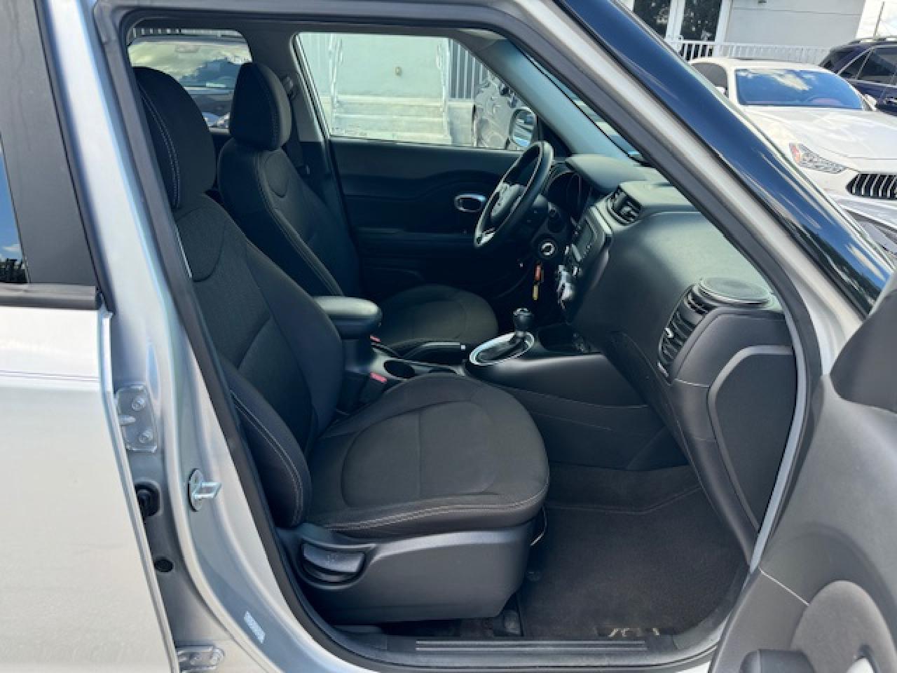 2019 Kia Soul vin: KNDJN2A21K7008085