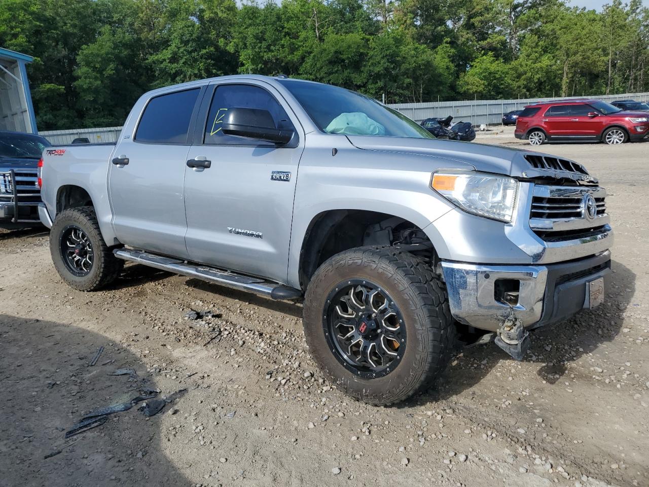 5TFDW5F16GX518452 2016 Toyota Tundra Crewmax Sr5