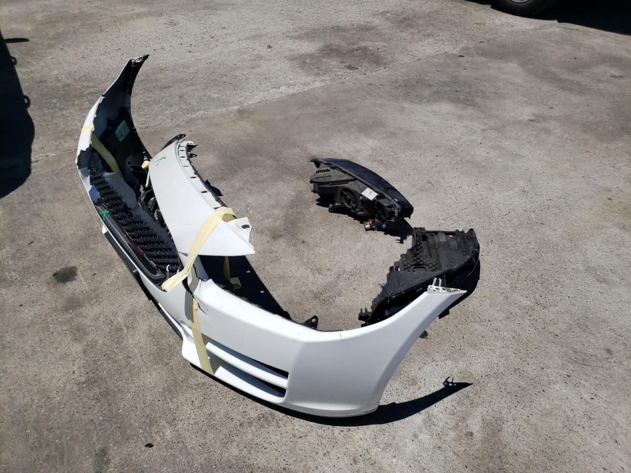 SAJAD4BG4HA956759 2017 Jaguar Xe Premium