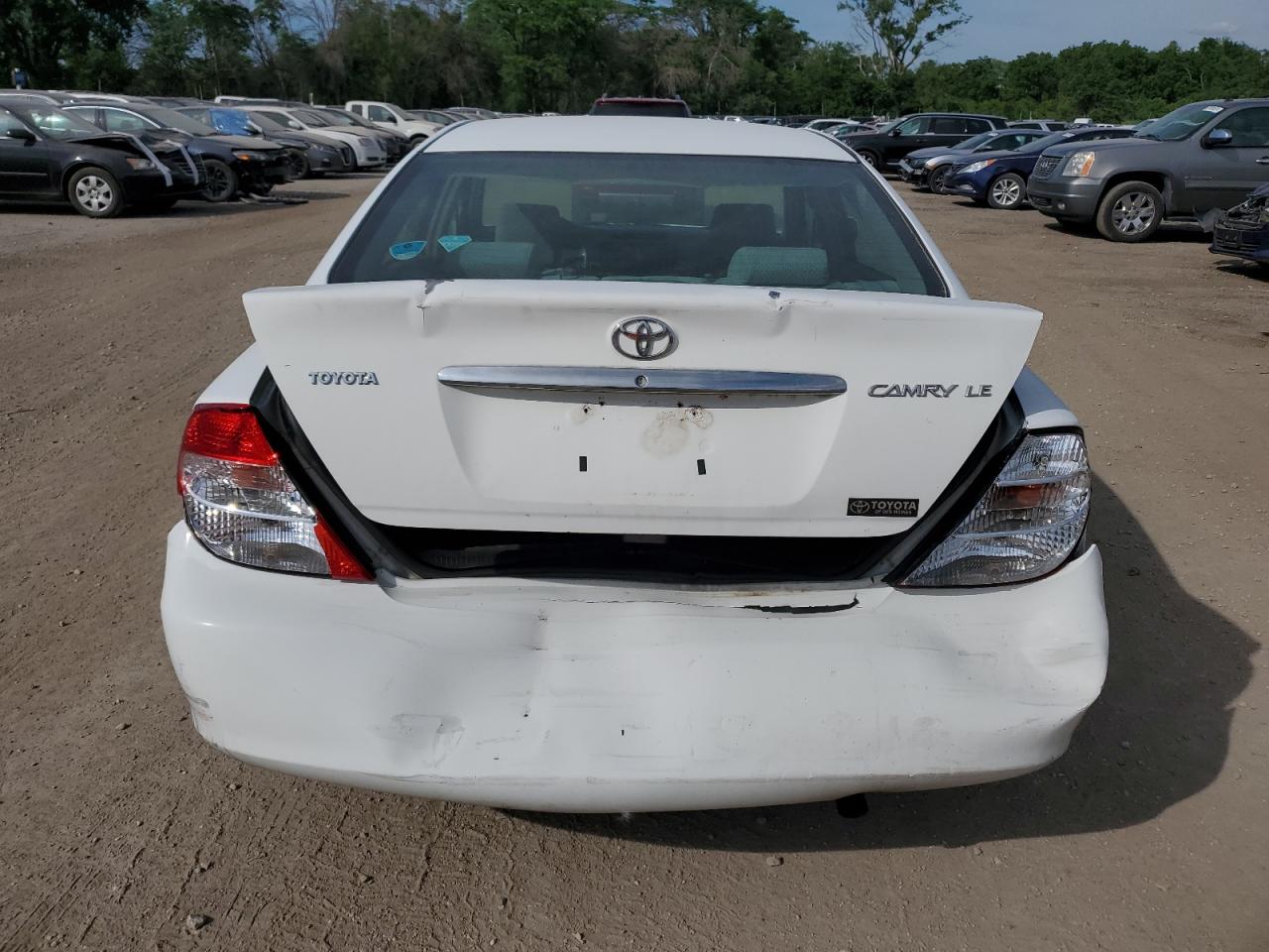 4T1BE32K74U289737 2004 Toyota Camry Le