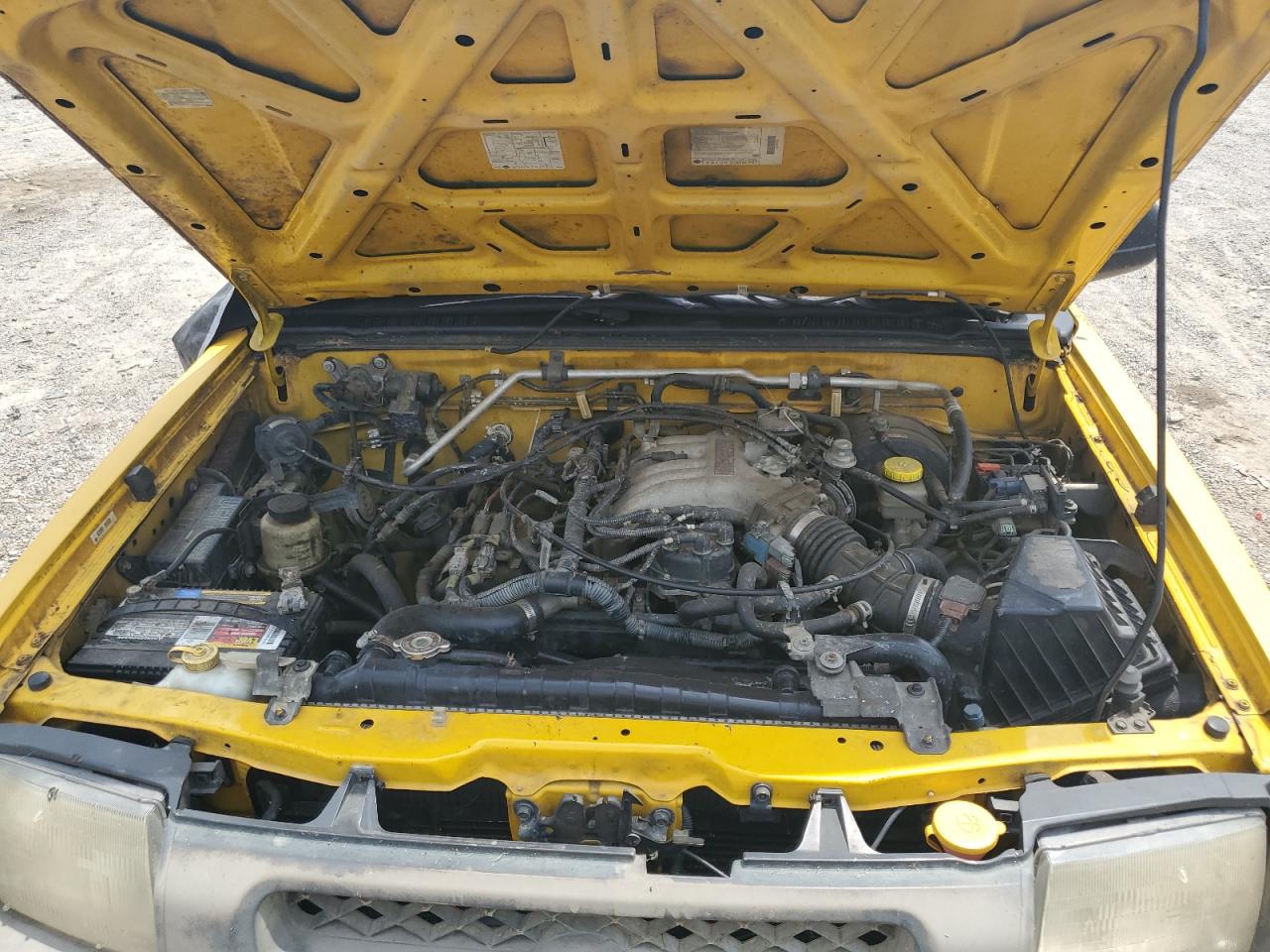5N1ED28Y7YC525417 2000 Nissan Xterra Xe