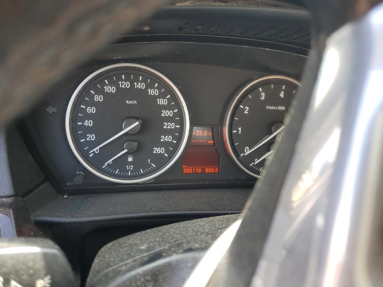 WBANV1C58AC443983 2010 BMW 528 Xi