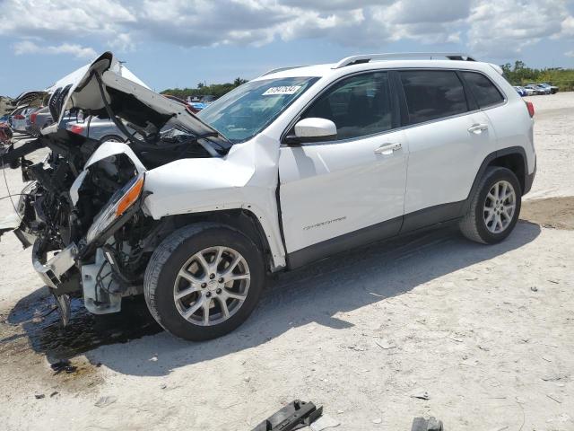 2016 Jeep Cherokee Latitude VIN: 1C4PJLCBXGW135682 Lot: 57847534