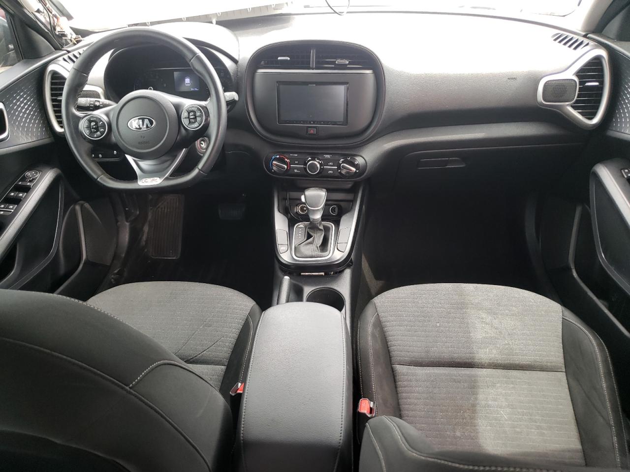 KNDJ63AUXM7739881 2021 Kia Soul Gt Line