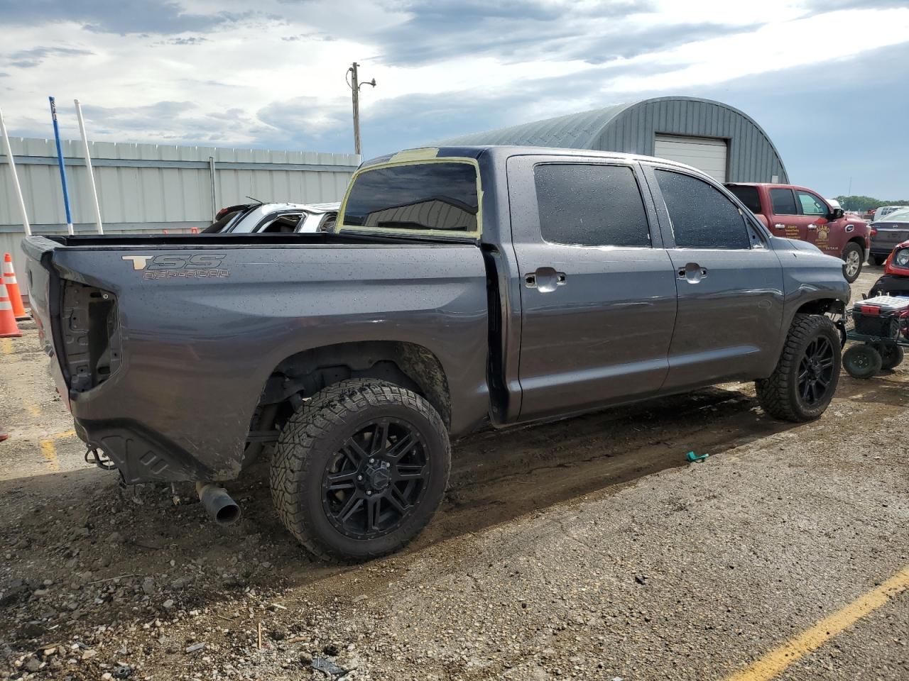 Lot #2718339505 2018 TOYOTA TUNDRA CRE