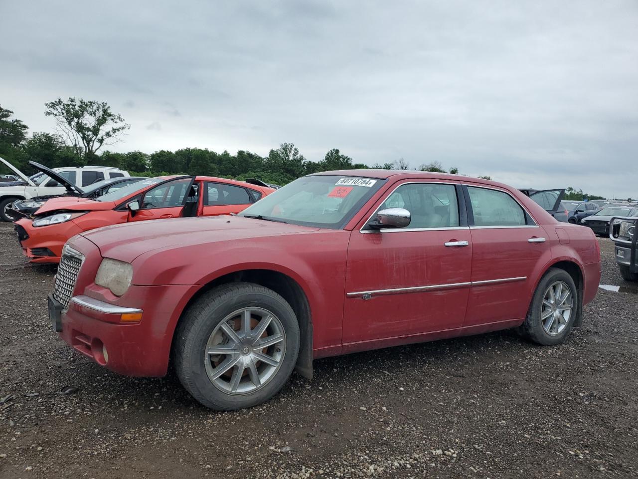  Salvage Chrysler 300