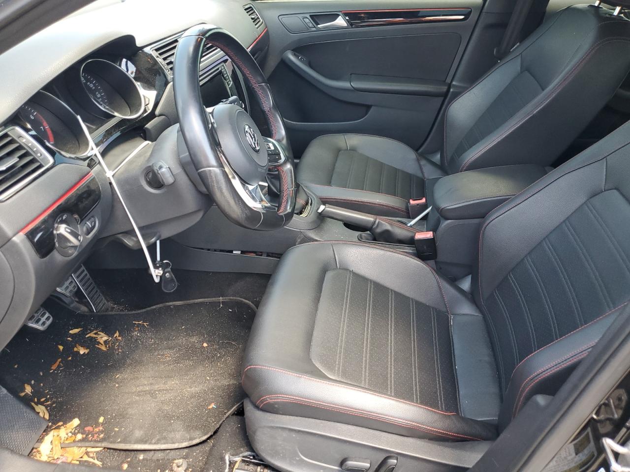 3VW5T7AJ4HM286602 2017 Volkswagen Jetta Gli