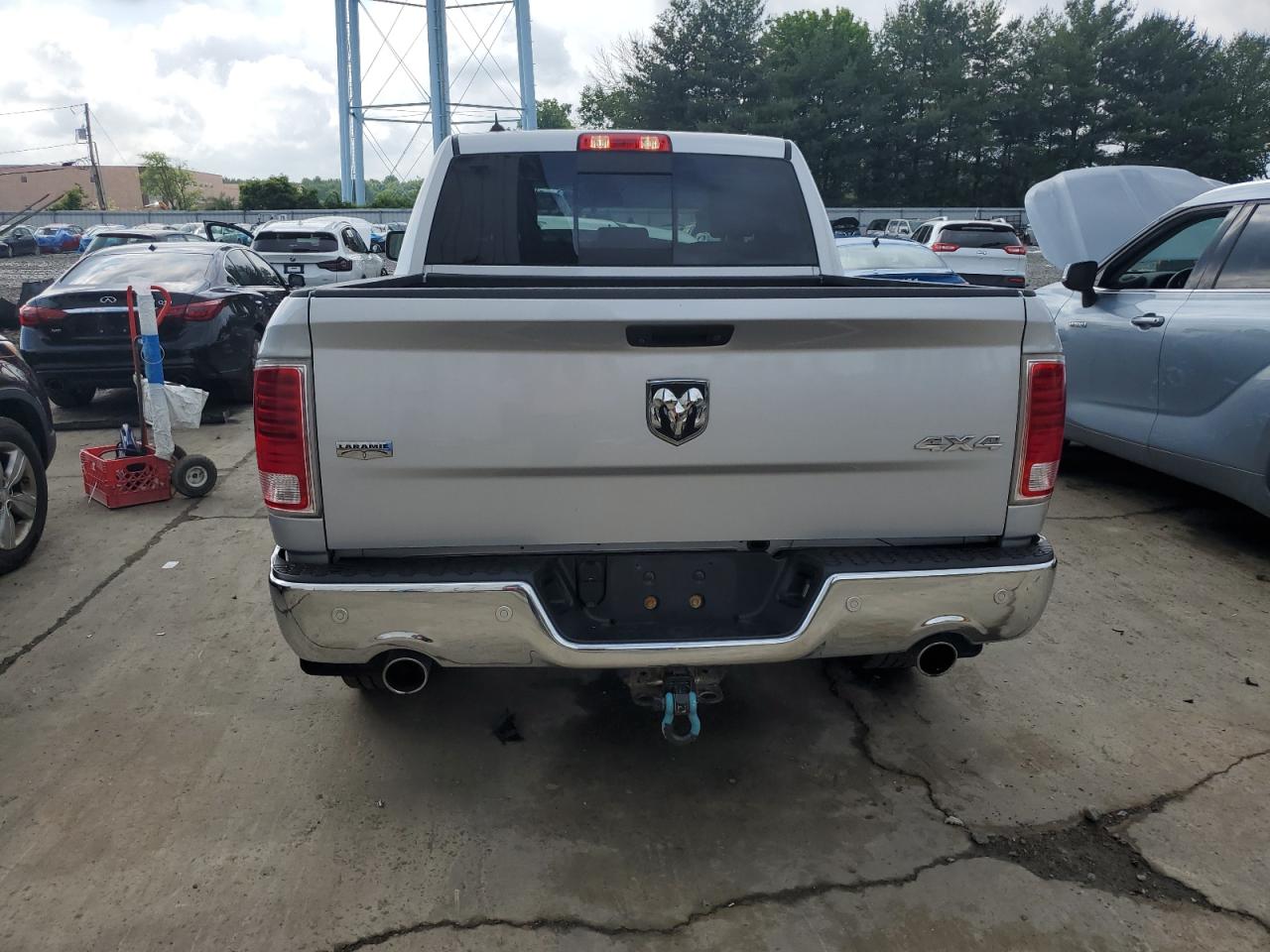 1C6RR7NT1JS248053 2018 Ram 1500 Laramie