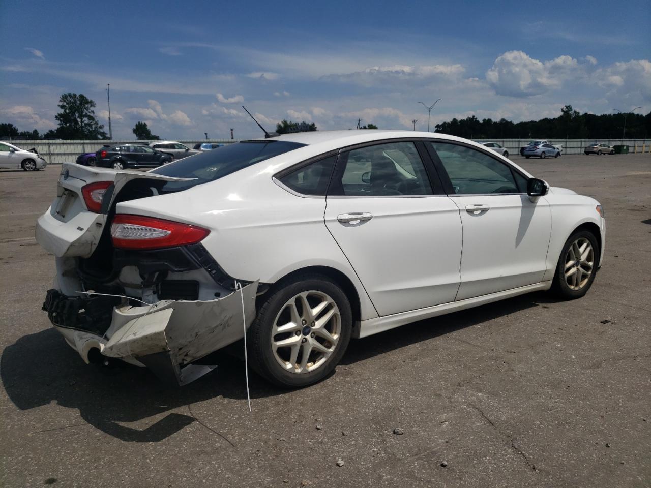 3FA6P0H72FR108321 2015 Ford Fusion Se