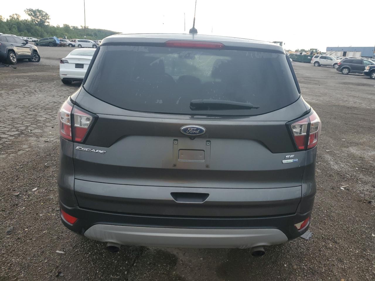 2017 Ford Escape Se vin: 1FMCU9G9XHUD45630