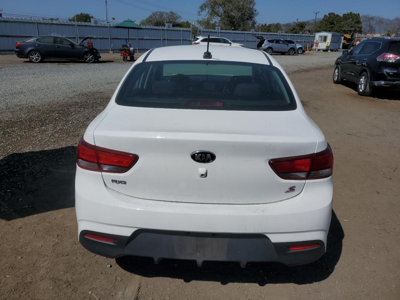 3KPA24AB6KE179872 2019 Kia Rio S