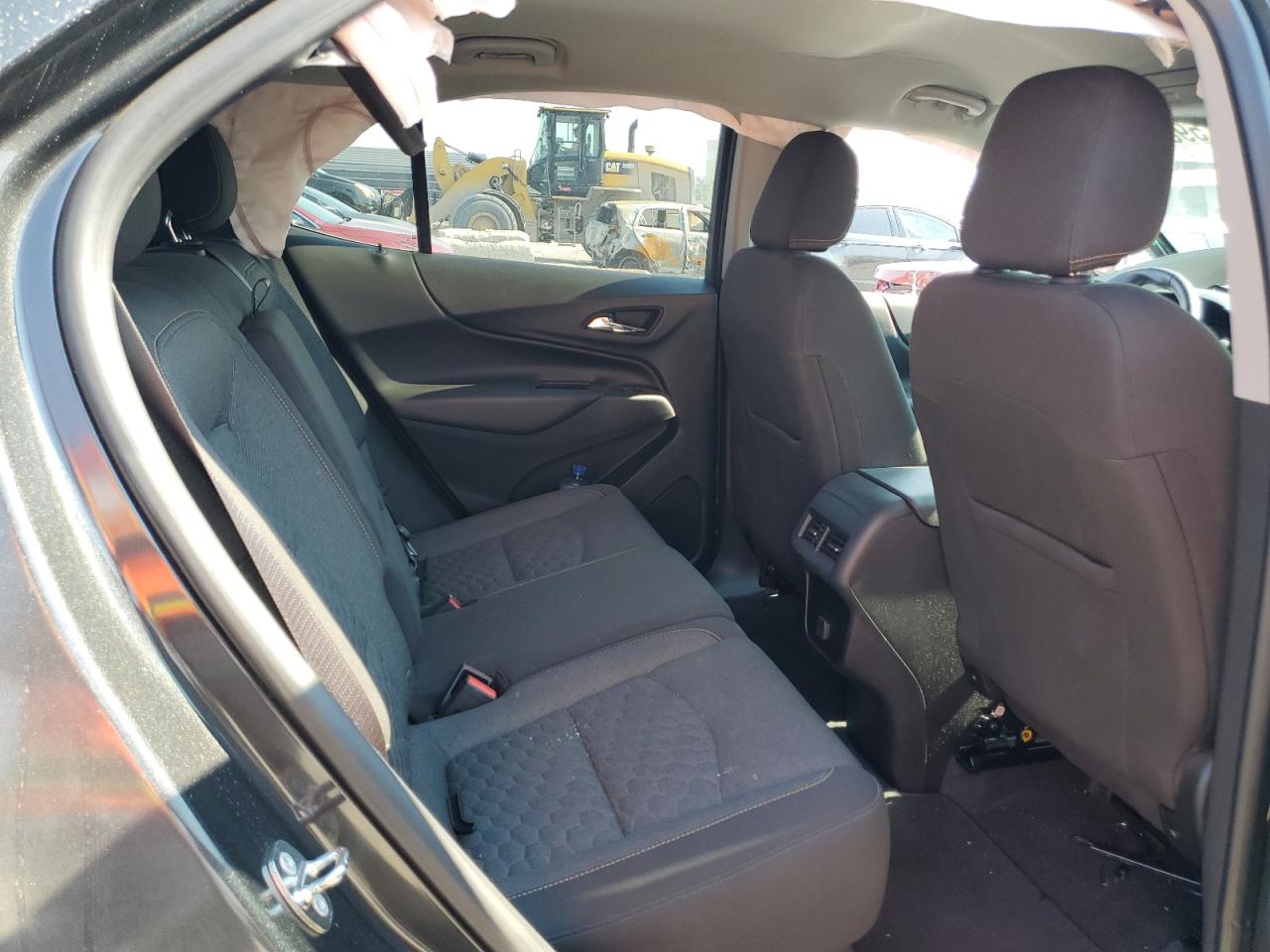 2GNAXJEV2J6236272 2018 Chevrolet Equinox Lt