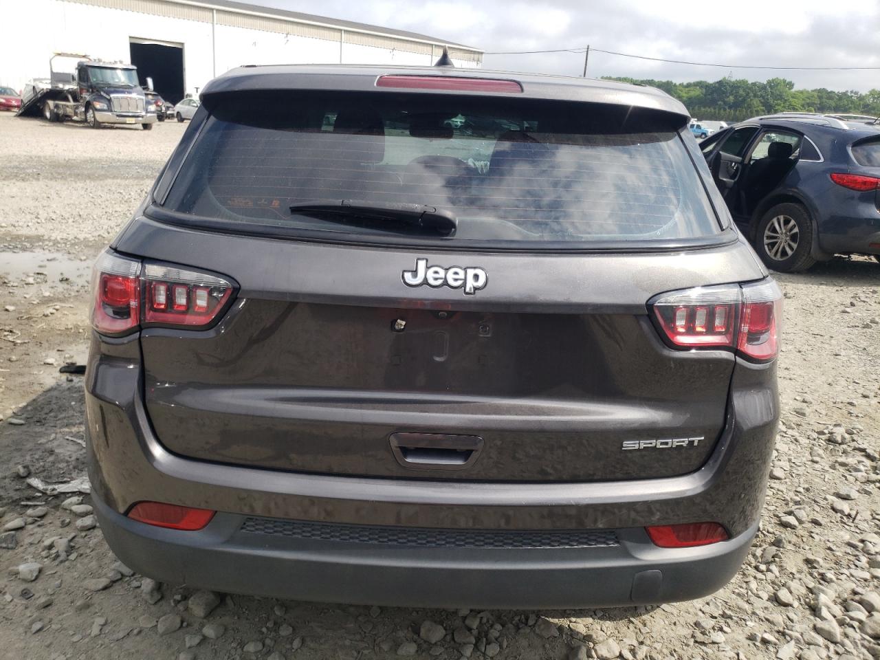 3C4NJCAB3JT408498 2018 Jeep Compass Sport