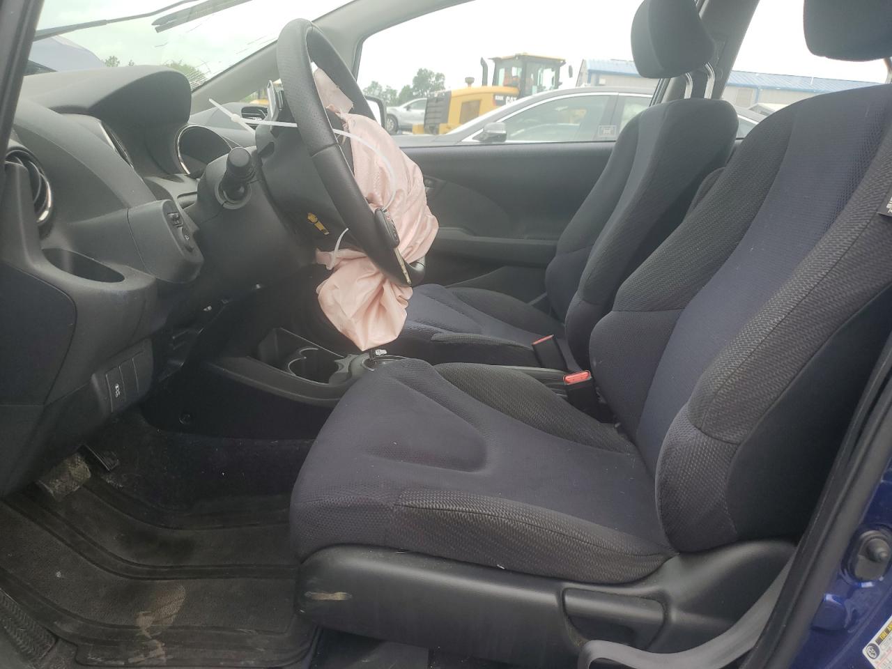 JHMGE8H57CC015661 2012 Honda Fit Sport