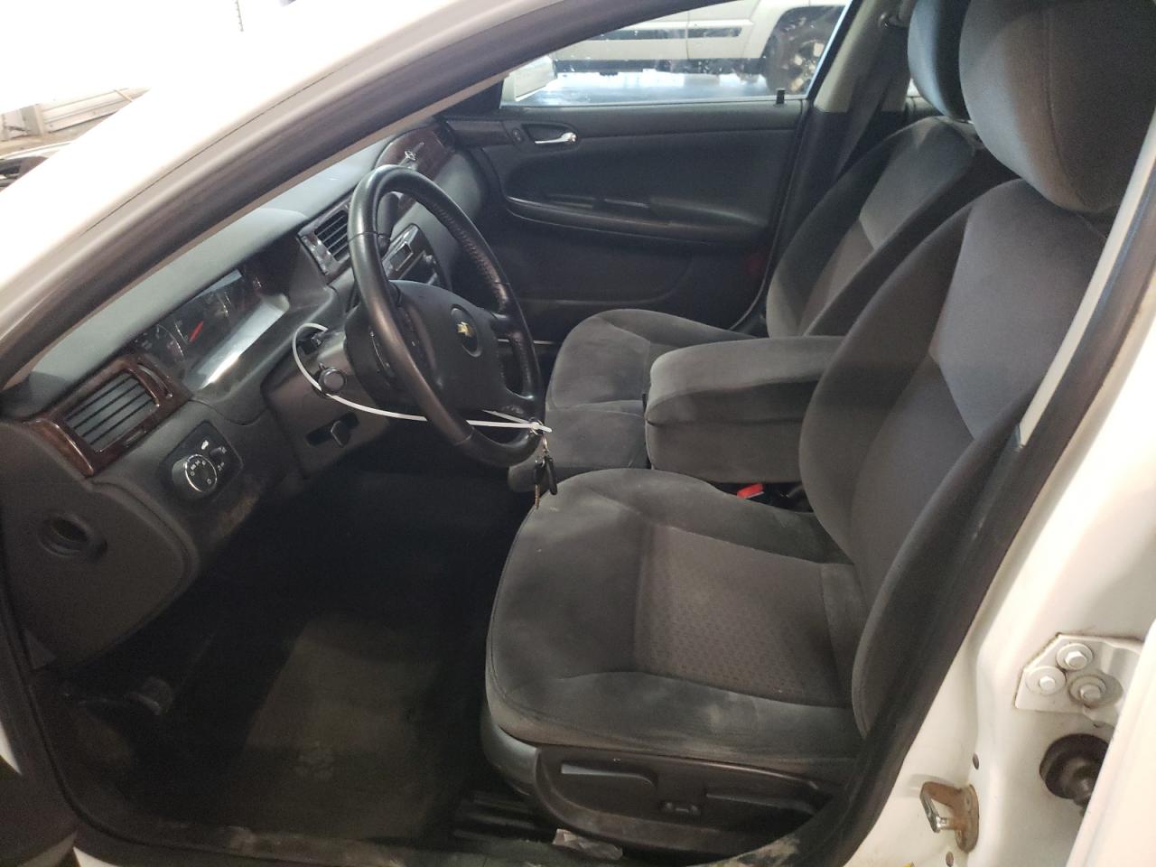 2G1WB5E33D1121354 2013 Chevrolet Impala Lt