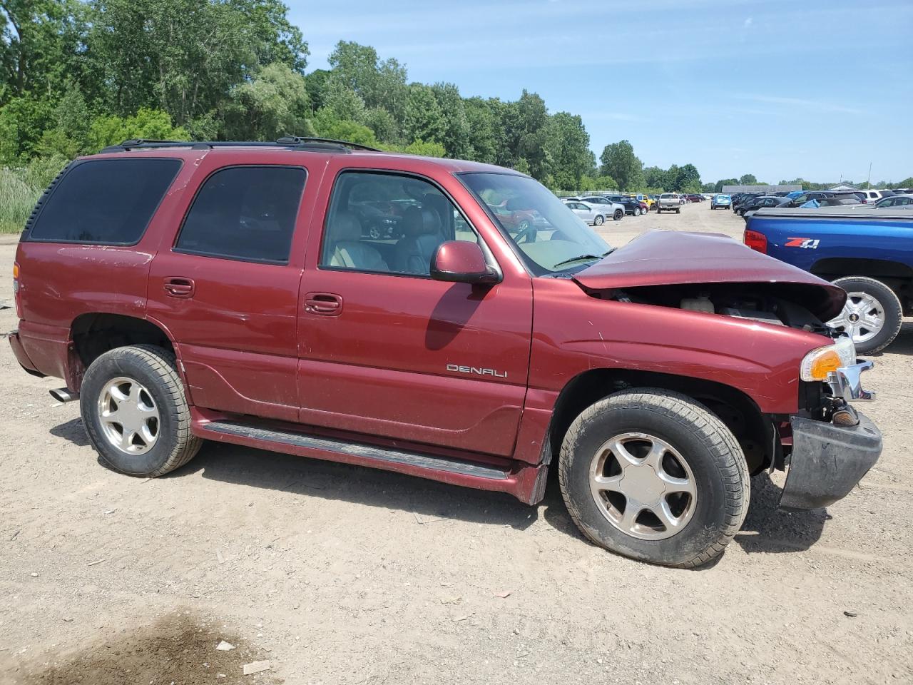 Lot #3052399593 2002 GMC DENALI