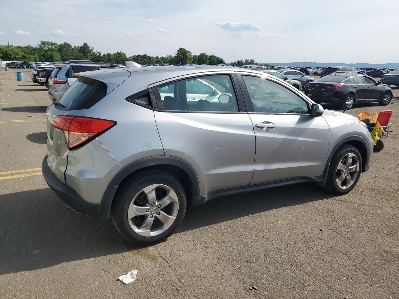 3CZRU6H37HG705568 2017 Honda Hr-V Lx