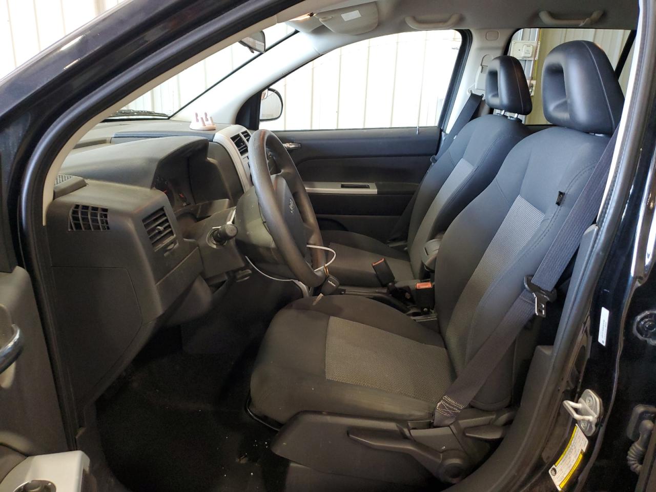 1J8FF47W08D639700 2008 Jeep Compass Sport