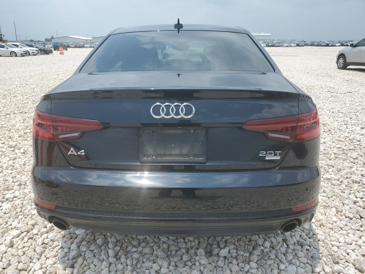 WAUKMAF48JA051137 2018 Audi A4 Premium
