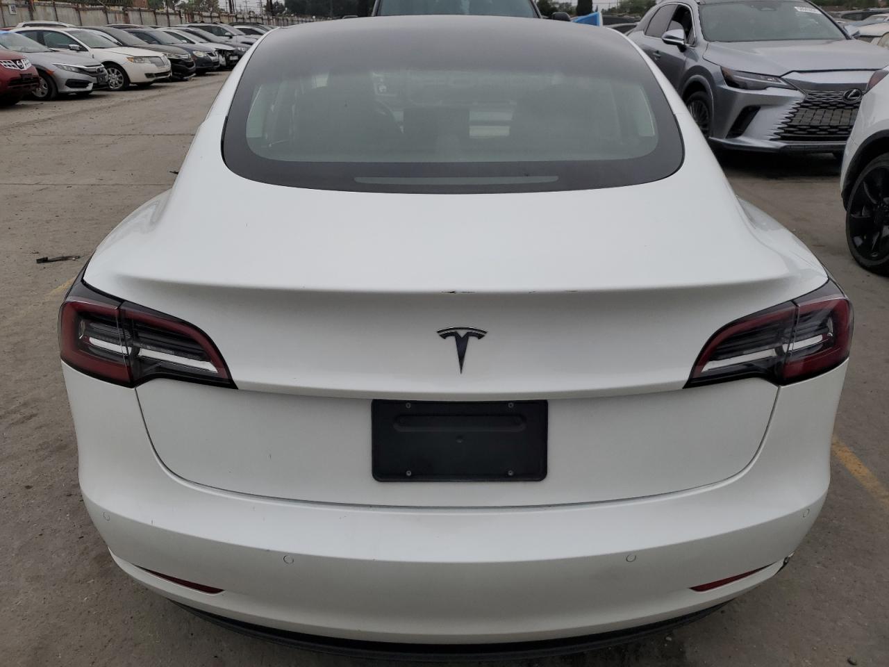 2021 Tesla Model 3 vin: 5YJ3E1EA9MF022057