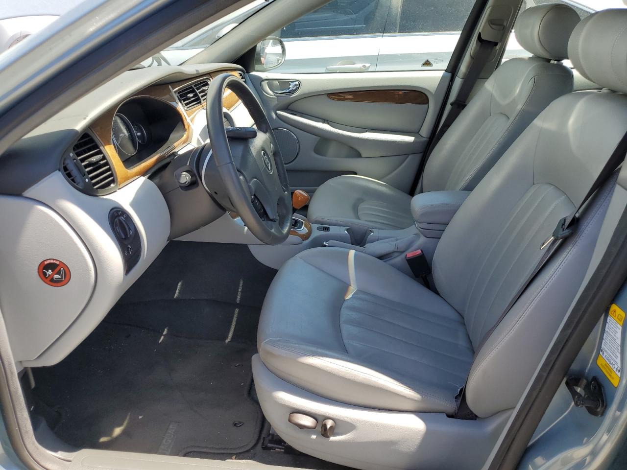 SAJEA51DX2XC64519 2002 Jaguar X-Type 2.5