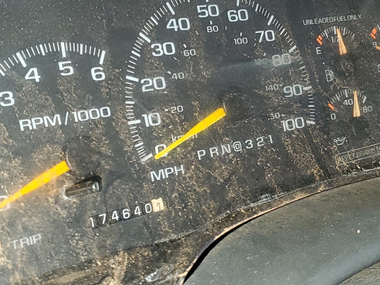 1GTGC29R6VE531717 1997 GMC Sierra C2500